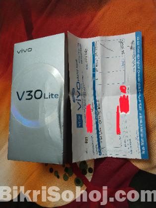 Vivo V30 Lite